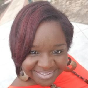 Meet your Posher, Yolanda